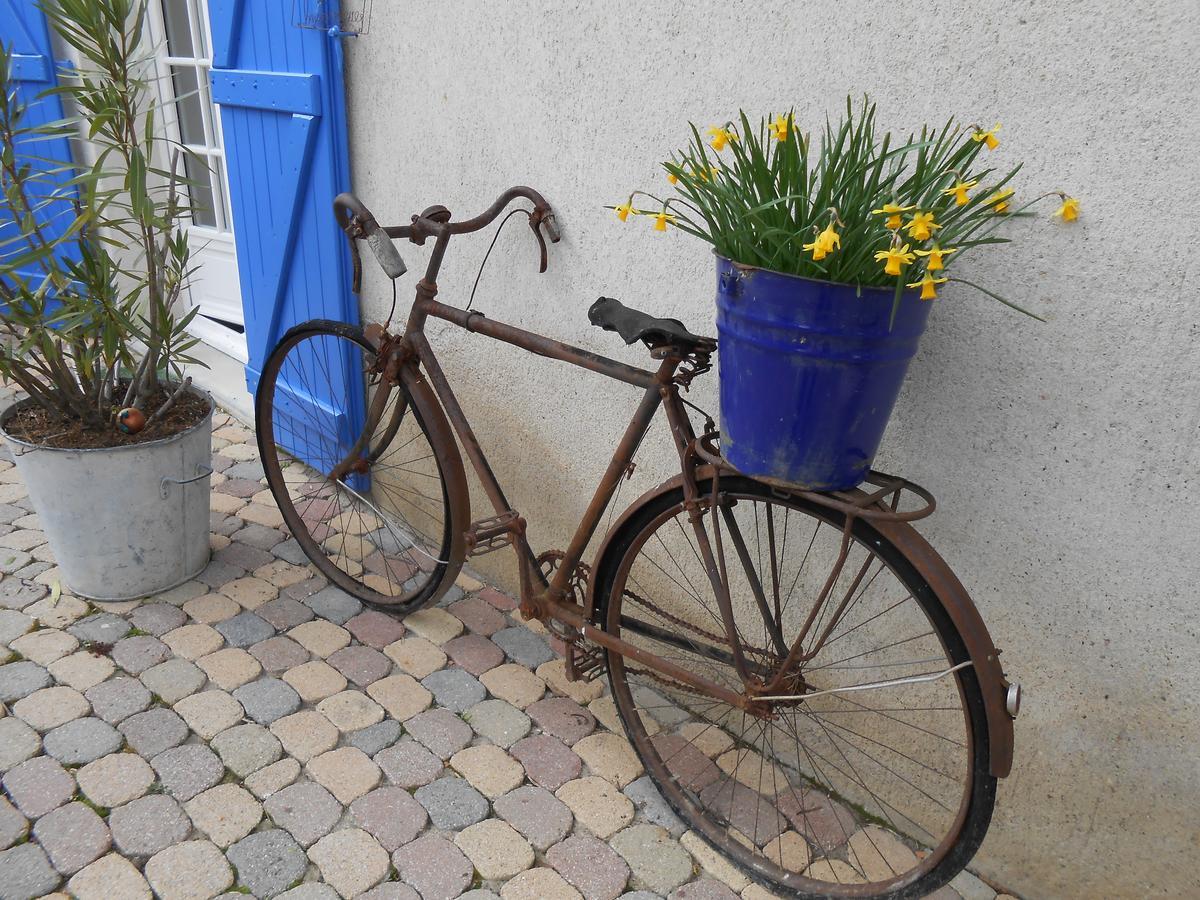 Civrieux Le Relais Du Grand Logis Bed & Breakfast エクステリア 写真