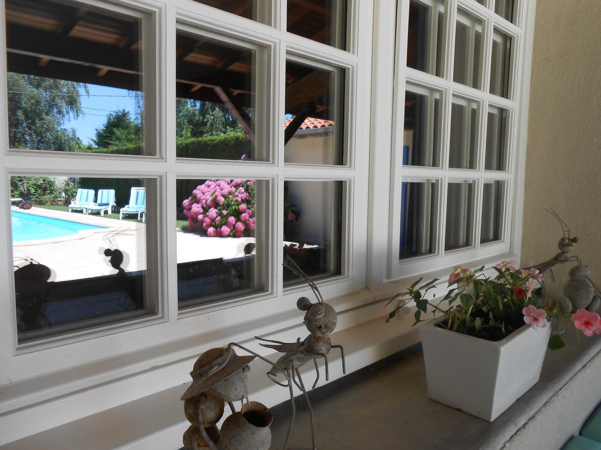 Civrieux Le Relais Du Grand Logis Bed & Breakfast エクステリア 写真