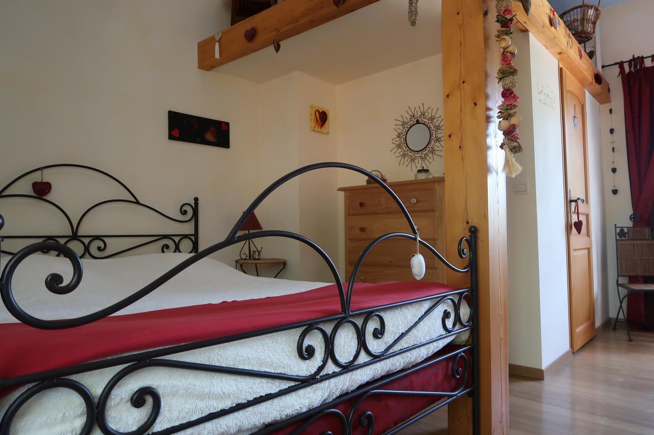 Civrieux Le Relais Du Grand Logis Bed & Breakfast エクステリア 写真