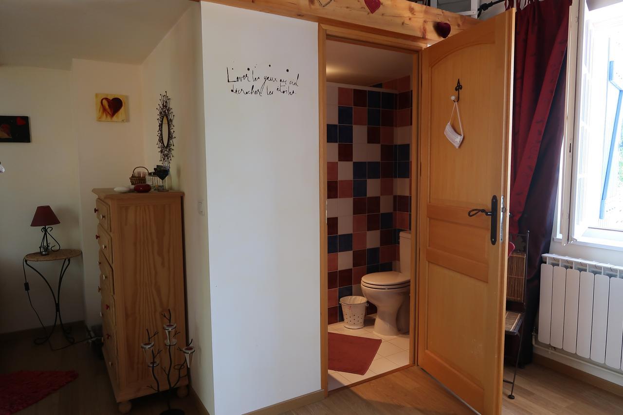 Civrieux Le Relais Du Grand Logis Bed & Breakfast エクステリア 写真